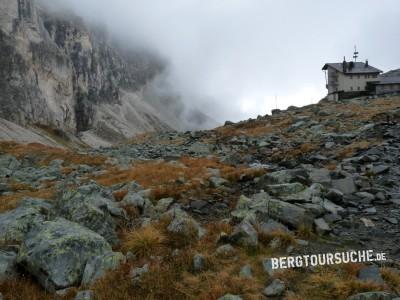 Zur Tribulaunhütte (2368 m) am Pflerscher Tribulaun